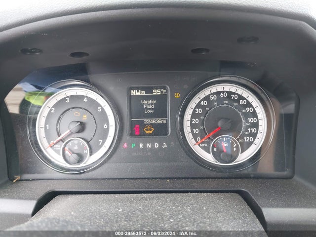 RAM 1500 Express  4x4 5'7 Box 2018 1C6RR7KT7JS314383 Image 7