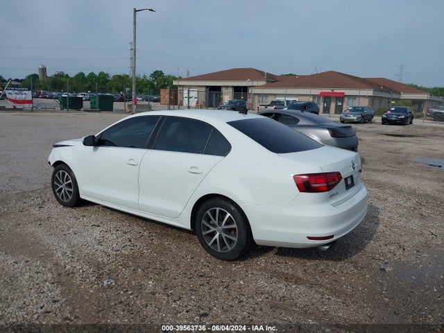 3VWDB7AJ6JM250107 Volkswagen Jetta 1.4t Se/1.4t Wolfsburg Edition