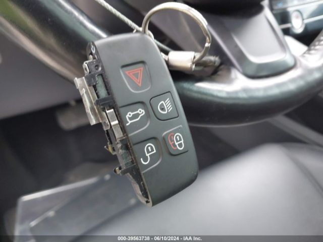SADCJ2BV5HA499113 Jaguar F-pace 35t Premium
