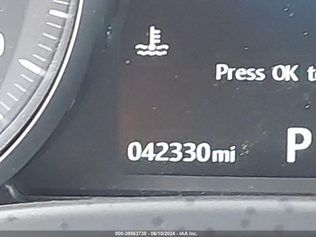 SADCJ2BV5HA499113 Jaguar F-pace 35t Premium