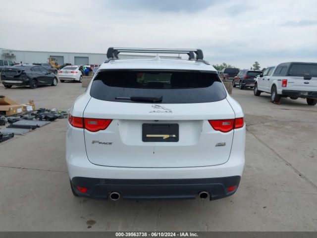 SADCJ2BV5HA499113 Jaguar F-pace 35t Premium