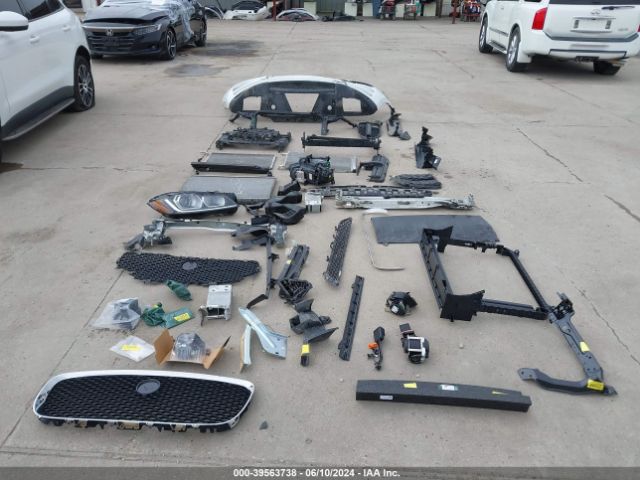 SADCJ2BV5HA499113 Jaguar F-pace 35t Premium