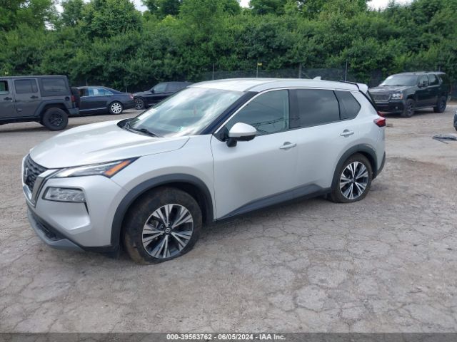 5N1AT3BB5MC727002 Nissan Rogue Sv Intelligent Awd