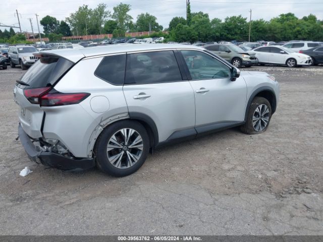 5N1AT3BB5MC727002 Nissan Rogue Sv Intelligent Awd