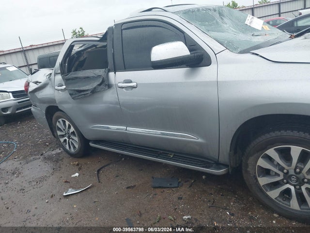 Toyota Sequoia Limited 2018 5TDJY5G1XJS156540 Image 13