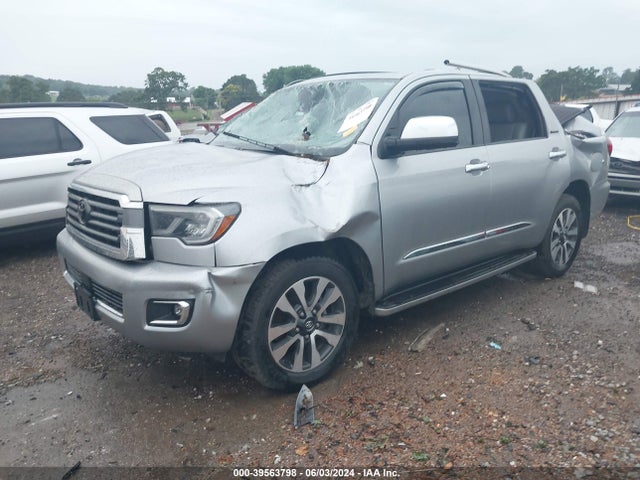 Toyota Sequoia Limited 2018 5TDJY5G1XJS156540 Image 2