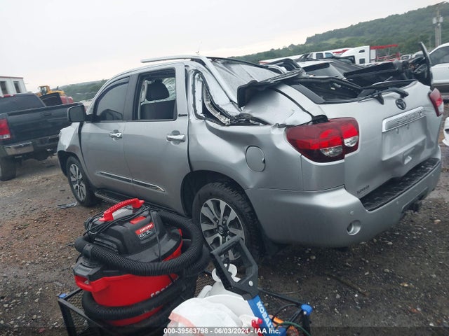 Toyota Sequoia Limited 2018 5TDJY5G1XJS156540 Image 3