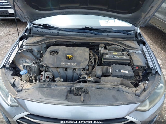 Hyundai Elantra Value Edition 2017 5NPD84LFXHH167918 Image 10
