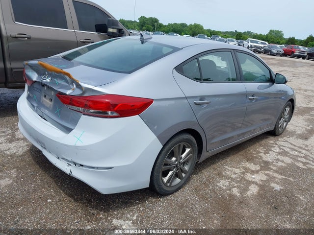 Hyundai Elantra Value Edition 2017 5NPD84LFXHH167918 Image 4