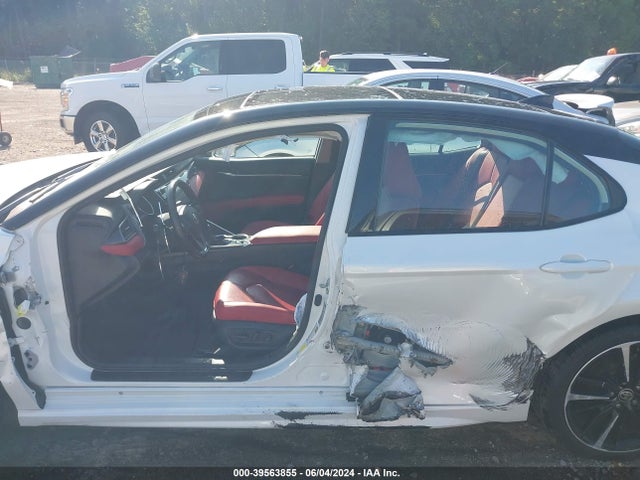 Toyota CAMRY XSE 2020 4T1K61AK2LU389519 Image 15