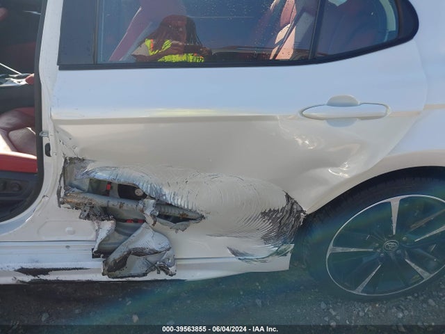 Toyota CAMRY XSE 2020 4T1K61AK2LU389519 Image 18