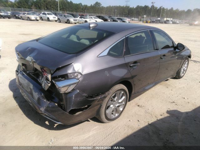 1HGCV1F17JA061556 Honda ACCORD LX