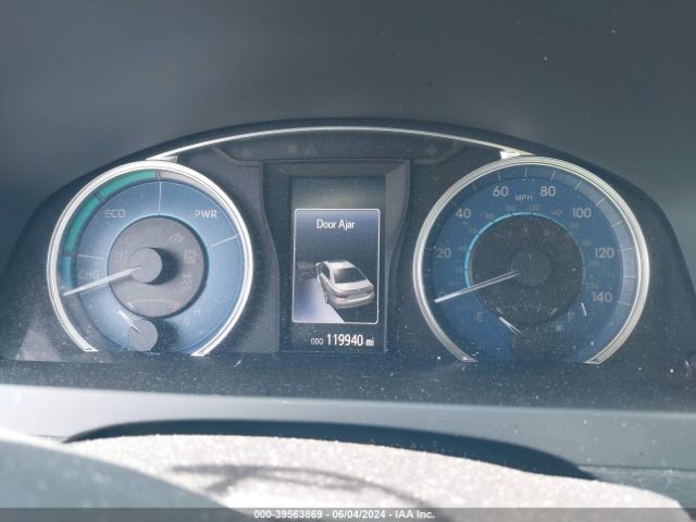 4T1BD1FK1GU190952 Toyota Camry Hybrid Le