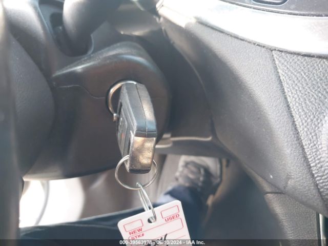 2G1125S35E9204074 Chevrolet Impala 2lt
