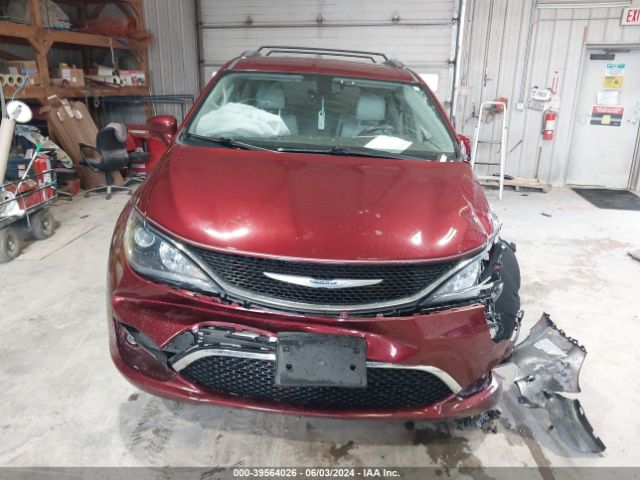 2C4RC1EGXJR258009 Chrysler Pacifica Touring L Plus