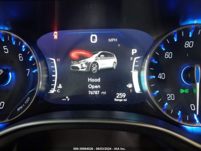 2C4RC1EGXJR258009 Chrysler Pacifica Touring L Plus