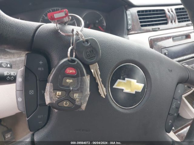 2G1WB5E3XG1114034 Chevrolet Impala Limited Lt