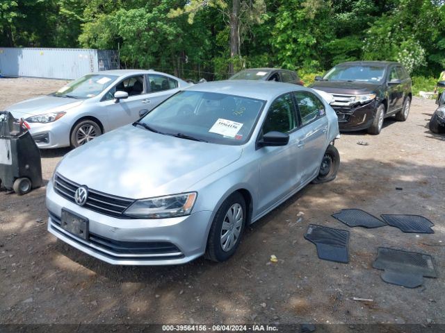 3VW2K7AJ9FM296075 Volkswagen Jetta 2.0l S