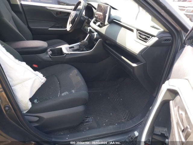 Toyota RAV4 LE 2023 2T3F1RFV6PW393958 Image 5
