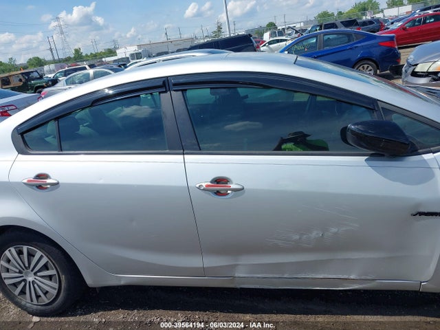 KIA FORTE LX 2015 KNAFK4A63F5412937 Image 12