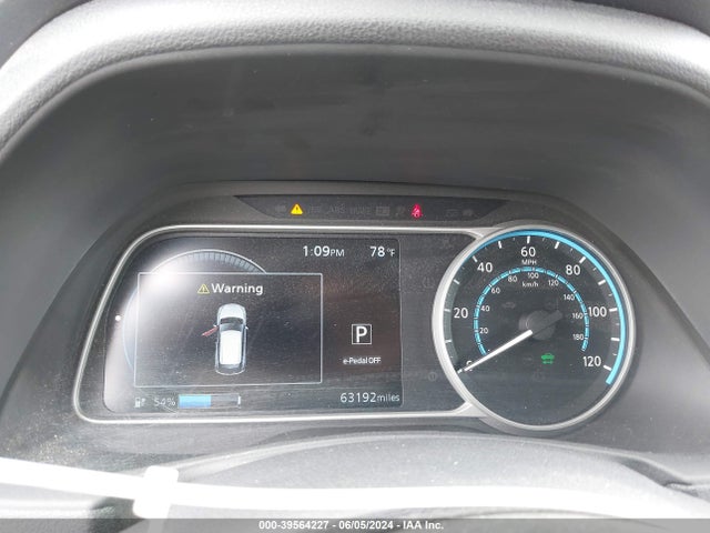 Nissan LEAF SV 2018 1N4AZ1CP0JC300863 Image 7