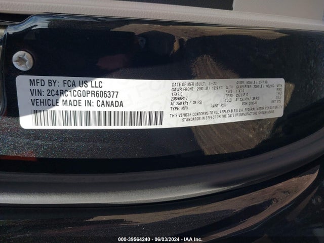 2C4RC1CG0PR606377 Chrysler Voyager Lx