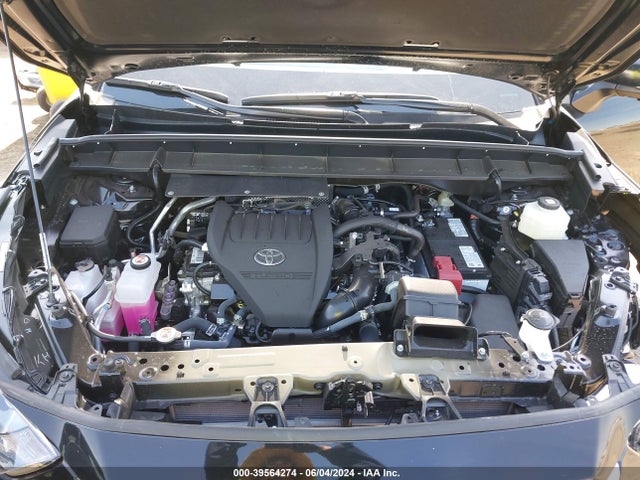 Toyota Highlander Limited 2023 5TDKDRAH5PS522202 Image 10