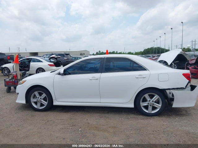 Toyota CAMRY SE 2014 4T1BF1FK4EU780845 Image 14