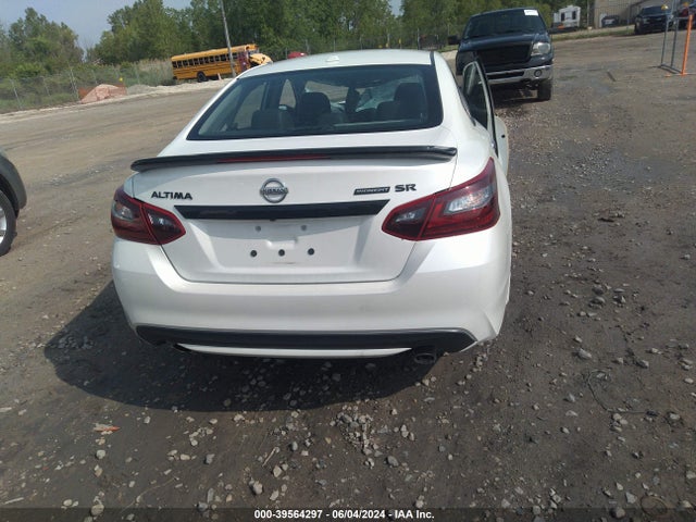 Nissan Altima 2.5 Sr 2018 1N4AL3AP3JC288899 Image 15