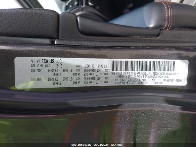 1C4RJFLG7KC685728 Jeep Grand Cherokee Trailhawk 4x4