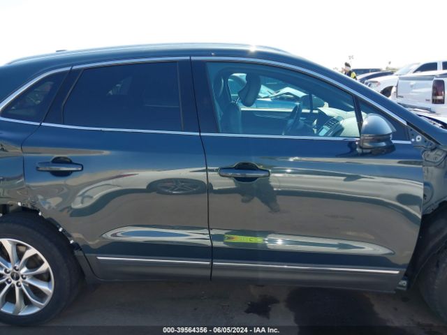 5LMCJ2D95KUL47892 Lincoln MKC SELECT