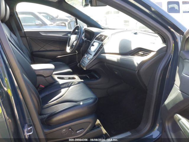 5LMCJ2D95KUL47892 Lincoln MKC SELECT