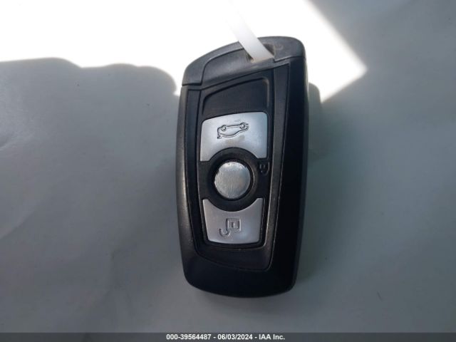 WBA3B1C52FK137343 BMW 320i