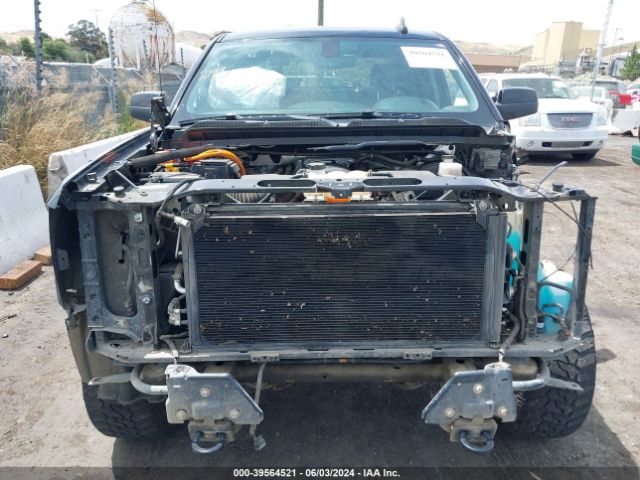 3GCUKRERXJG234277 Chevrolet Silverado 1500 1lt