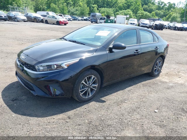 KIA Forte Lxs 2023 3KPF24AD0PE505759 Image 2