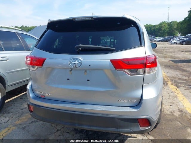 Toyota Highlander Xle 2019 5TDJZRFH8KS604505 Image 16
