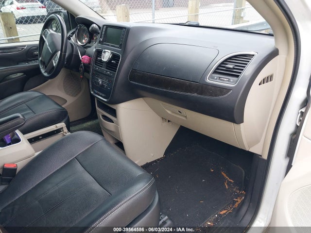 2C4RC1BG4GR296378 Chrysler Town & Country Touring
