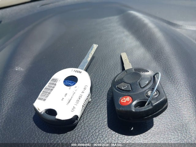 Ford FOCUS SE 2018 1FADP3K29JL312059 Image 11