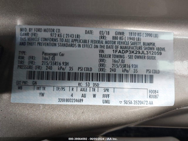 Ford FOCUS SE 2018 1FADP3K29JL312059 Image 9