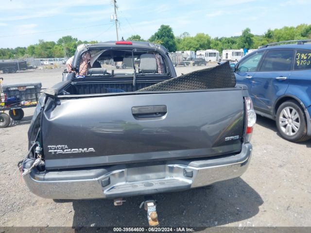 5TFUX4EN2FX034482 Toyota Tacoma