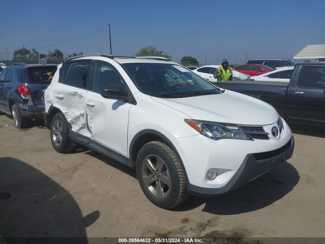 Toyota Rav4 Xle 2015 JTMWFREV0FJ049347 Image 1
