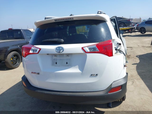 Toyota Rav4 Xle 2015 JTMWFREV0FJ049347 Image 17