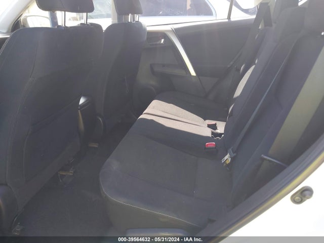 Toyota Rav4 Xle 2015 JTMWFREV0FJ049347 Image 8