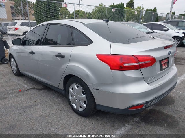 Ford FOCUS S 2015 1FADP3E2XFL296084 Image 3