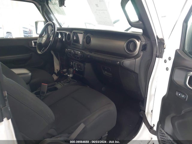 1C4GJXAN7LW181047 Jeep Wrangler Sport S 4x4