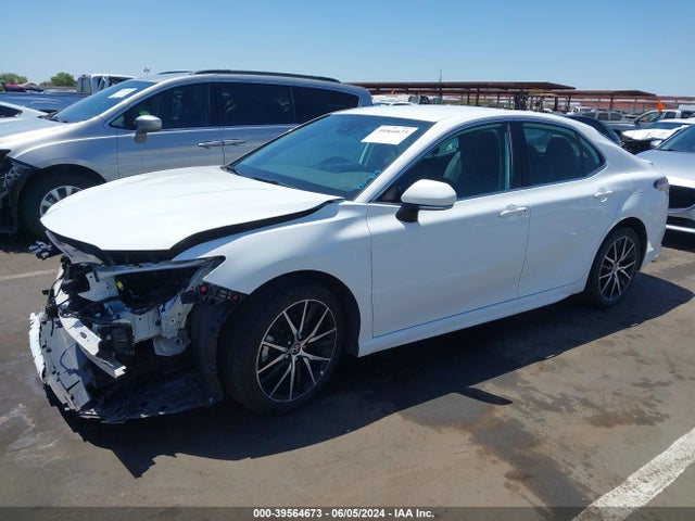 Toyota CAMRY SE 2022 4T1G11AK3NU619561 Image 2