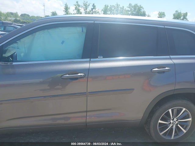 Toyota Highlander Xle 2017 5TDJZRFH6HS440308 Image 14