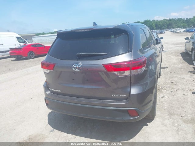 Toyota Highlander Xle 2017 5TDJZRFH6HS440308 Image 16
