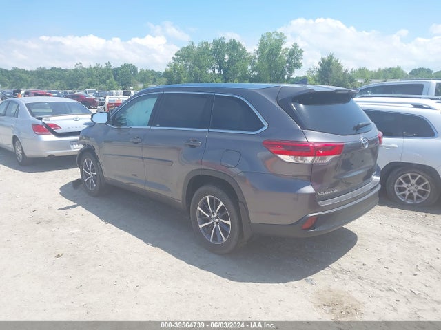 Toyota Highlander Xle 2017 5TDJZRFH6HS440308 Image 3