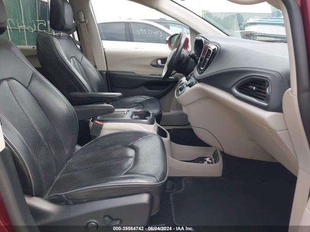 2C4RC1GG1KR745923 Chrysler Pacifica Limited